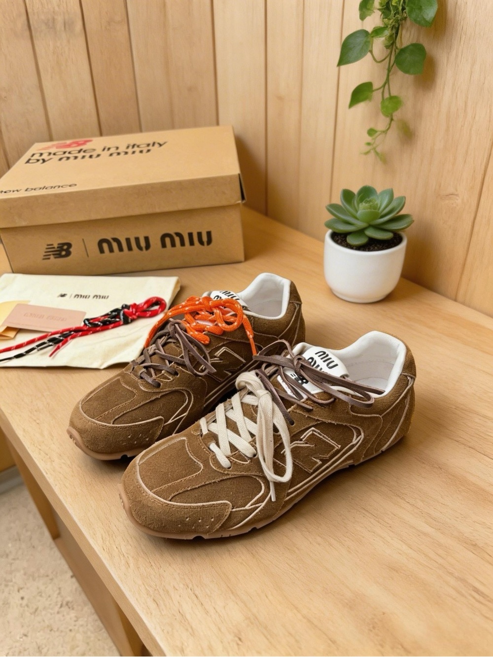 Women's Miu Miu x New Balance 530 SL Sneakers